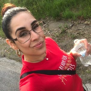 Meet your Posher, Christina